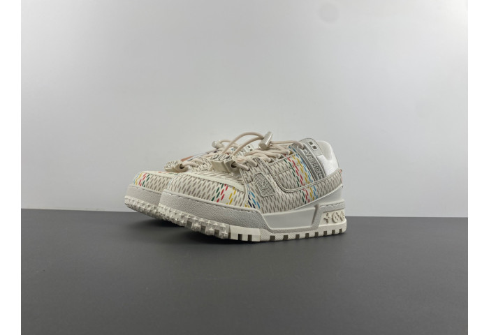 l**is V*t*n lv trainer