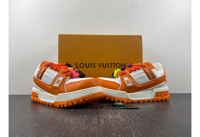 l**is V*t*n lv trainer