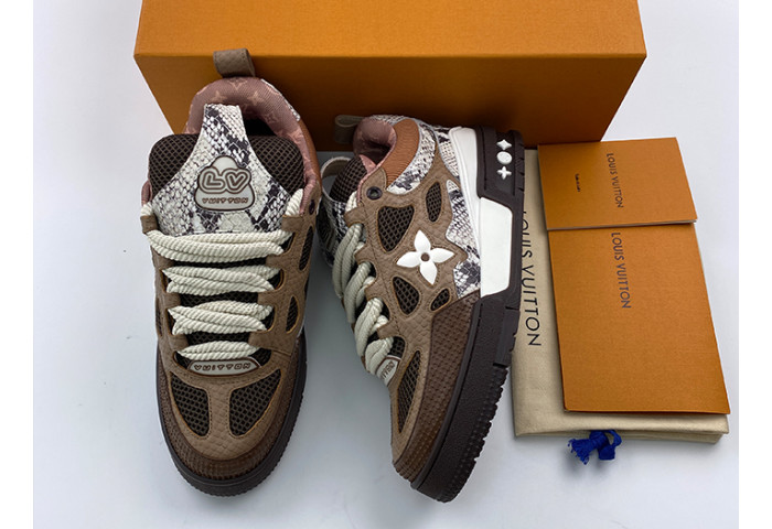 l**is V*t*n skate trainer