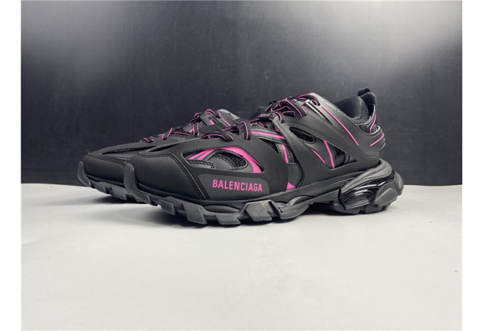 BALENGA TRACK SNEAKER PINK AND BLACK 542023 W2LA1 2046