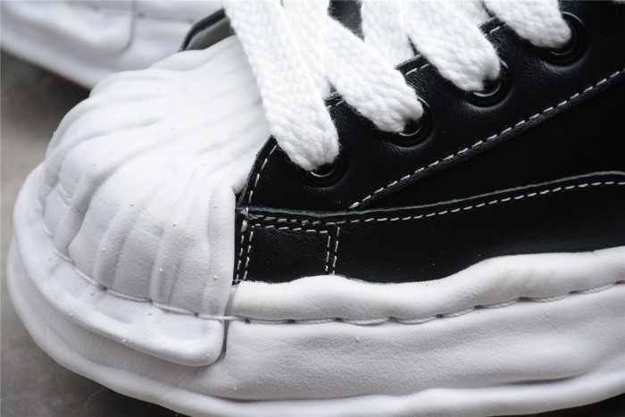 MIHARA YASUHIRO Black And White AOFW701