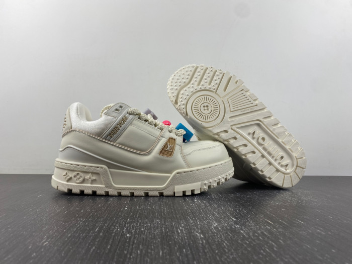 l**is V*t*n lv trainer