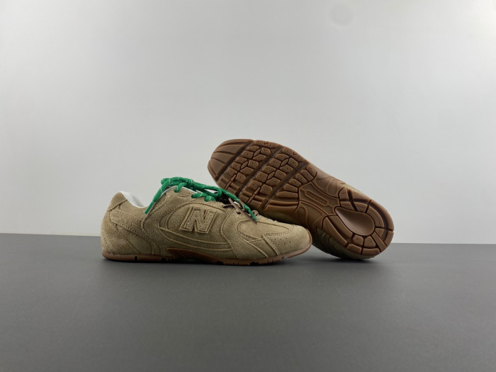 New Balance X Miu Miu 530