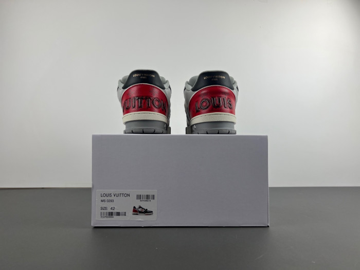 l**is V*t*n lv trainer