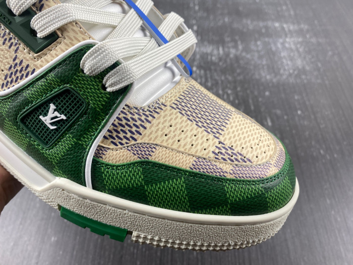 LV ARCH LIGHT SNEAKER