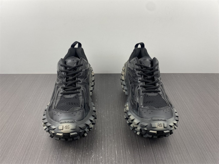 Ba*len*cia*ga defender black 20220901