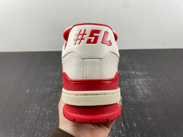 l**is V*t*n lv trainer