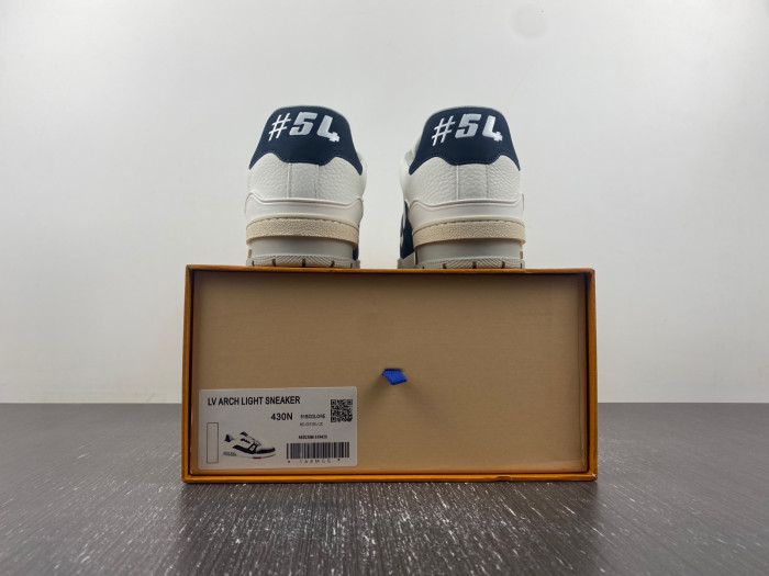 l**is V*t*n lv trainer