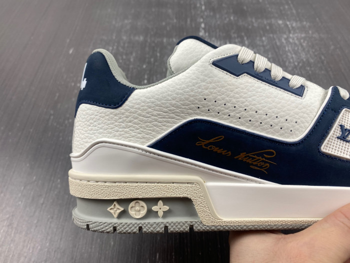 l**is V*t*n lv trainer