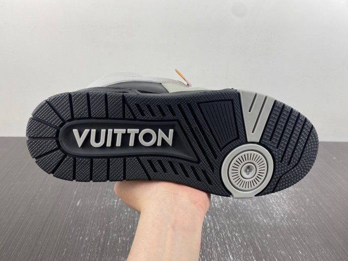 L*V ARCH LIGHT SNAEKER