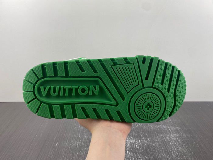 l**is V*t*n lv trainer