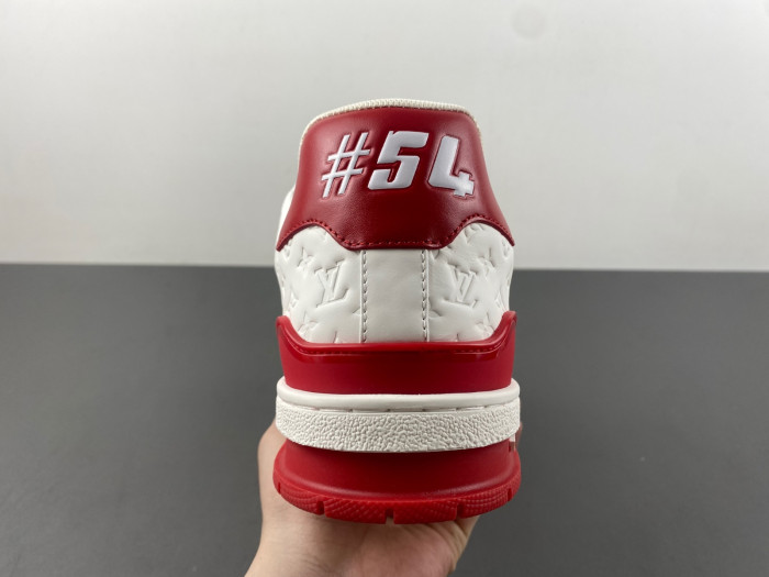 l**is V*t*n lv trainer