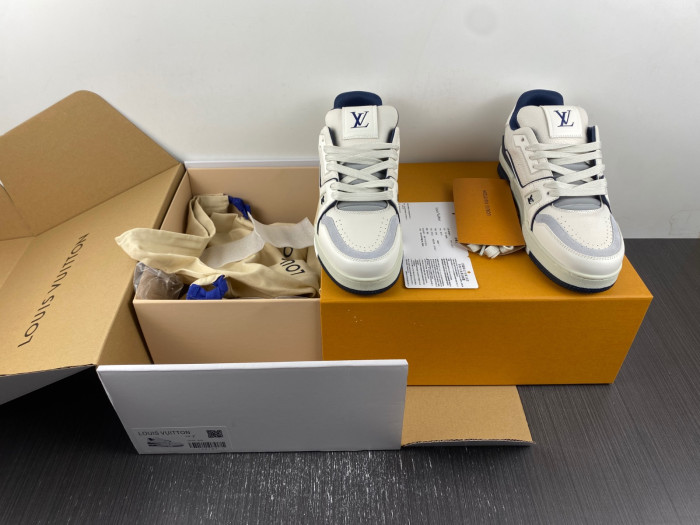 l**is V*t*n lv trainer