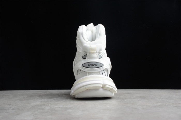 Ba*len*cia*ga track trainer