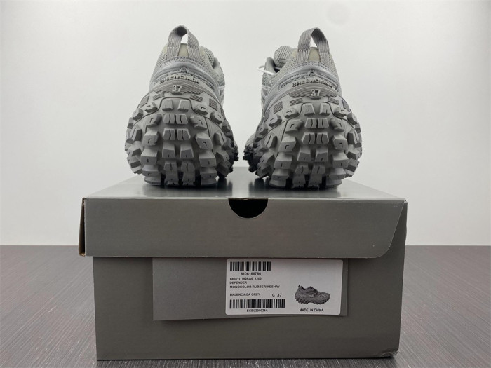 Ba*len*cia*ga defender light gray 685611 w2ra6 1200