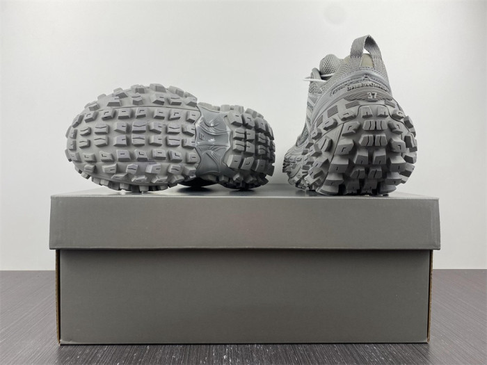 Ba*len*cia*ga defender light gray 685611 w2ra6 1200