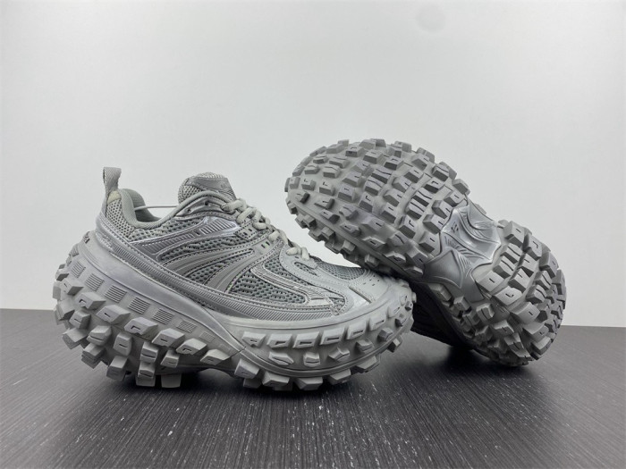 Ba*len*cia*ga defender light gray 685611 w2ra6 1200