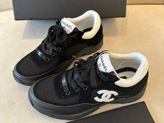 Ch*el sneaker