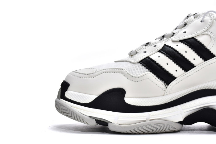 ad*s x Ba*len*cia*ga triple s