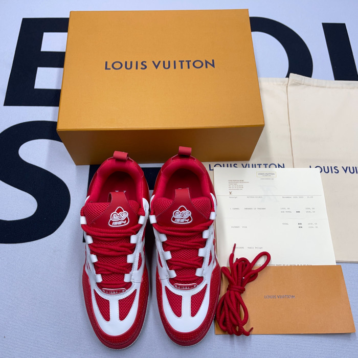 l**is V*t*n skate trainer