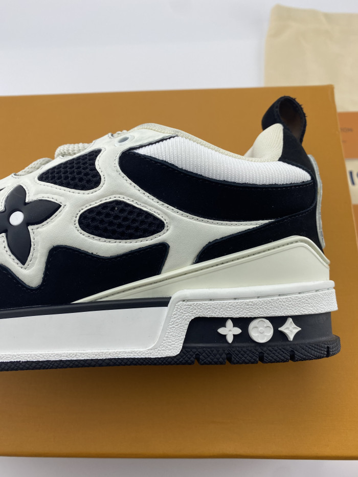 l**is V*t*n skate trainer