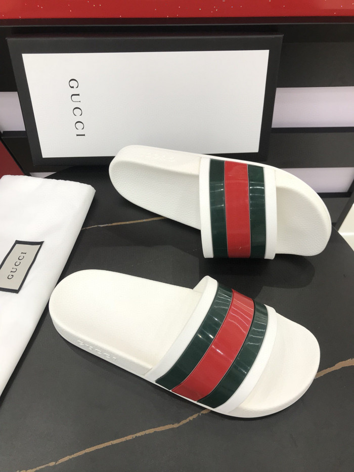 GC SANDALS