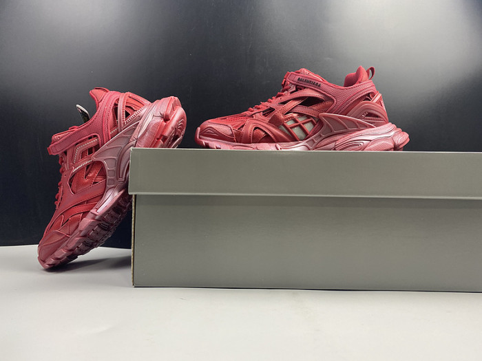 BALENGA TRACK 2 SNEAKER RED 570391 W2GN3 2029