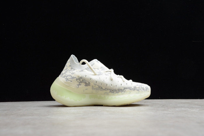 ad*s Y**zy boost 380 alien fv3260(kid)