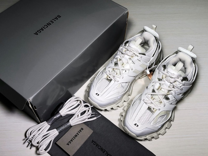 BALENGA TRACK WHITE 542023W1GB19000