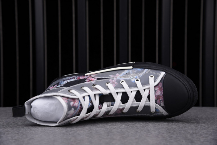 DR B23 HIGH-TOP SNEAKERS 0109