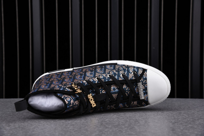 DR B23 HIGH-TOP SNEAKERS 0106