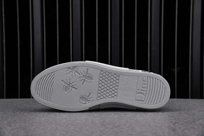 DR B23 HIGH-TOP SNEAKERS 0113