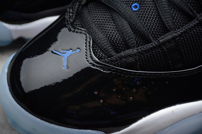 Jordan 6 Rings Space Jam (2018) 322992-016