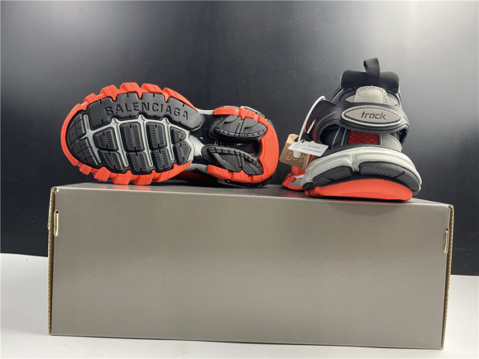 BALENGA Track ORANGE BLACK 542023 W1GC2 1241