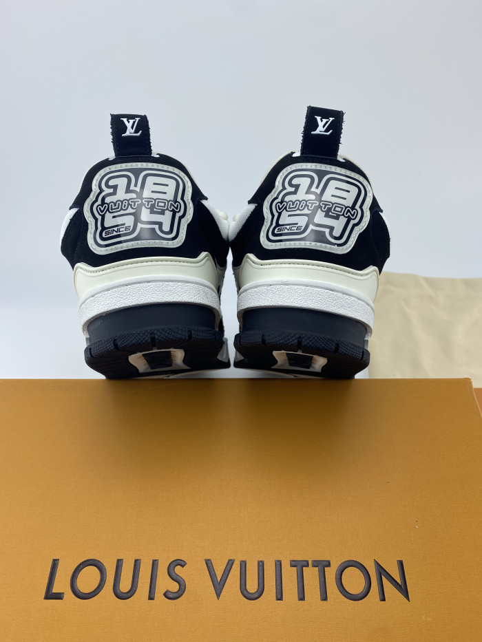 l**is V*t*n skate trainer