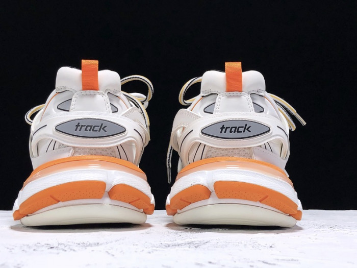 BALENGA TRACK LED Trainers 3.0  WHITE ORANGE W06G0 2001 ORANGE/WHITE