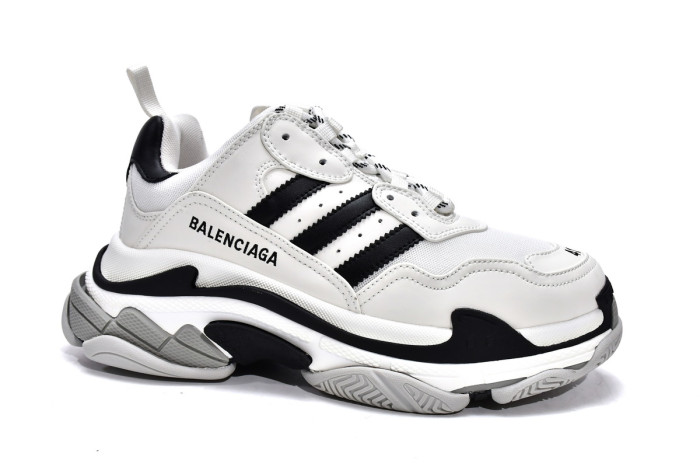 ad*s x Ba*len*cia*ga triple s