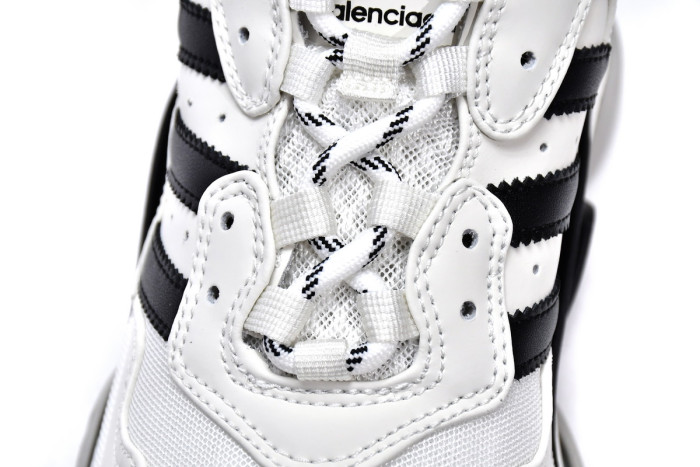 ad*s x Ba*len*cia*ga triple s