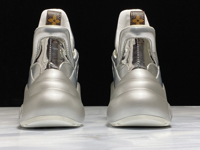 LOU VUIT SCI-FI SNEAKERS