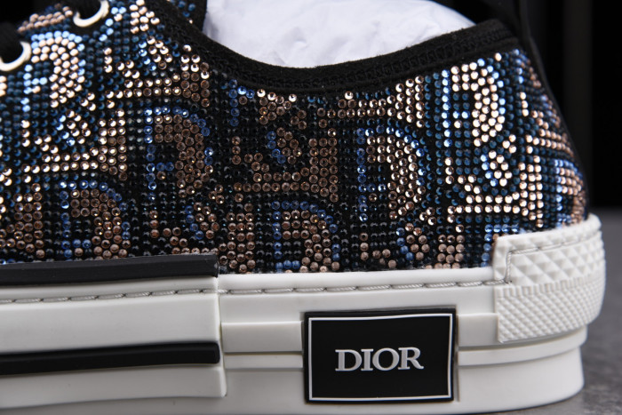 DR B23 LOW-TOP SNEAKERS 0155